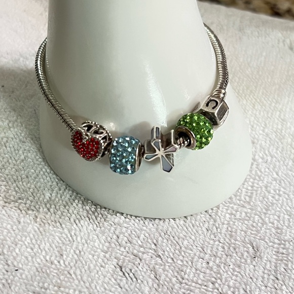 Chamilia bracelet - Picture 10 of 16